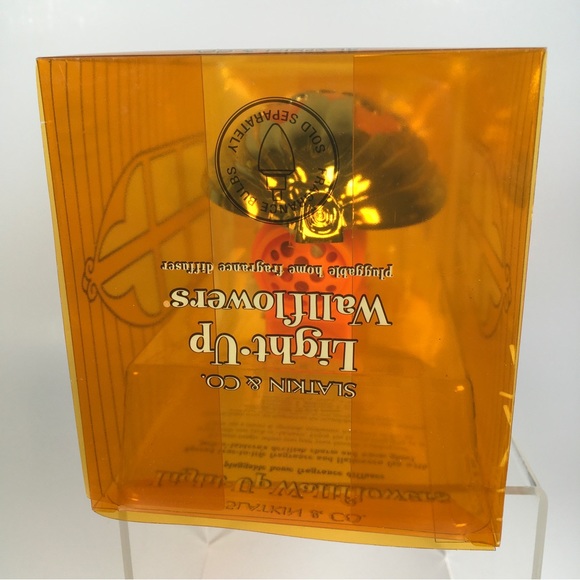 Slatkin & Co Light Up Wallflower Plug Silver Pumpkin Halloween - Picture 6 of 7